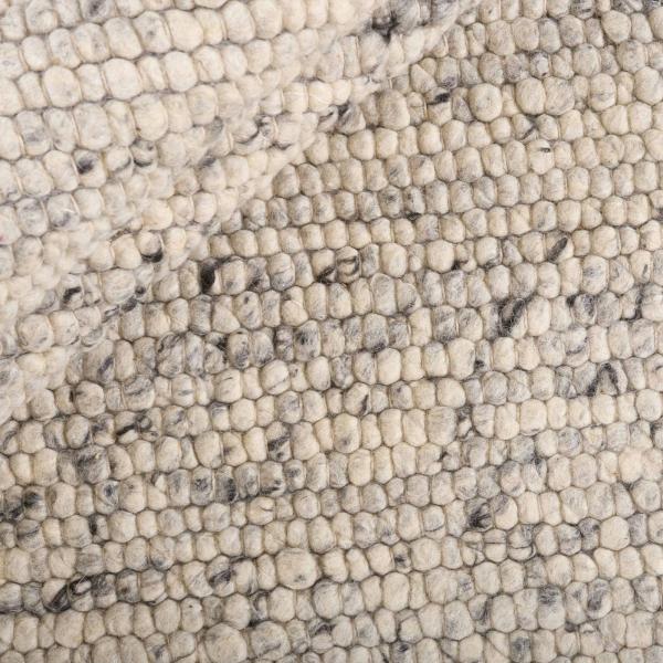 Texura Hilly matta av naturbehandlad fårull med markant nopparstruktur