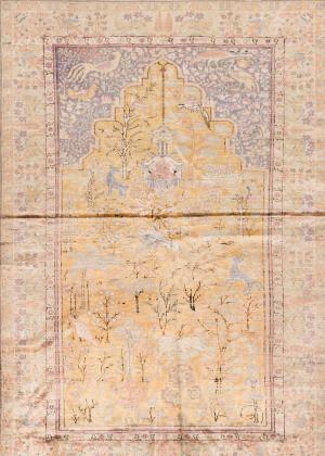 Handknuten turkisk matta med klassiskt medaljongmönster i ljusa naturfärger