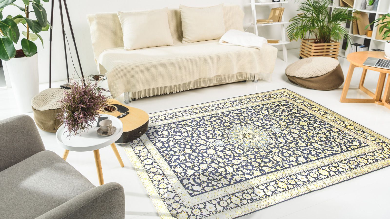 カシャーン絨毯｜3,000種類以上のユニークな絨毯からお選